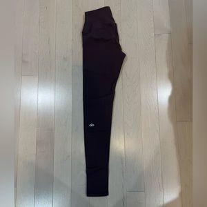 Alo 7/8 High-Waist Airbrush Legging raisin size XS